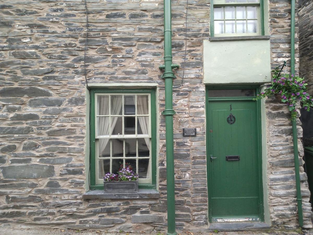 Ty Hen - Quirky Grade II Listed Cottage ブライナイ・フェスティニオグ エクステリア 写真